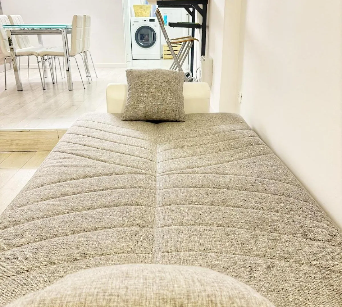 Cozy Basement Apartment Navigli Milán